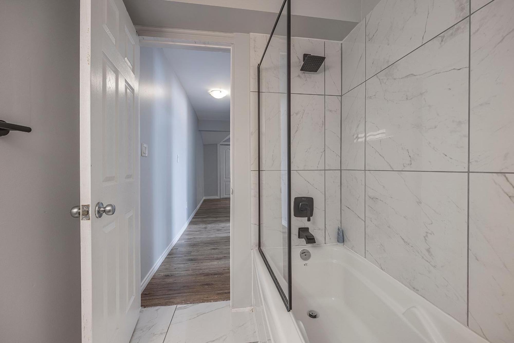 3 Bedroom Appartment-Limestone Кингстон Экстерьер фото